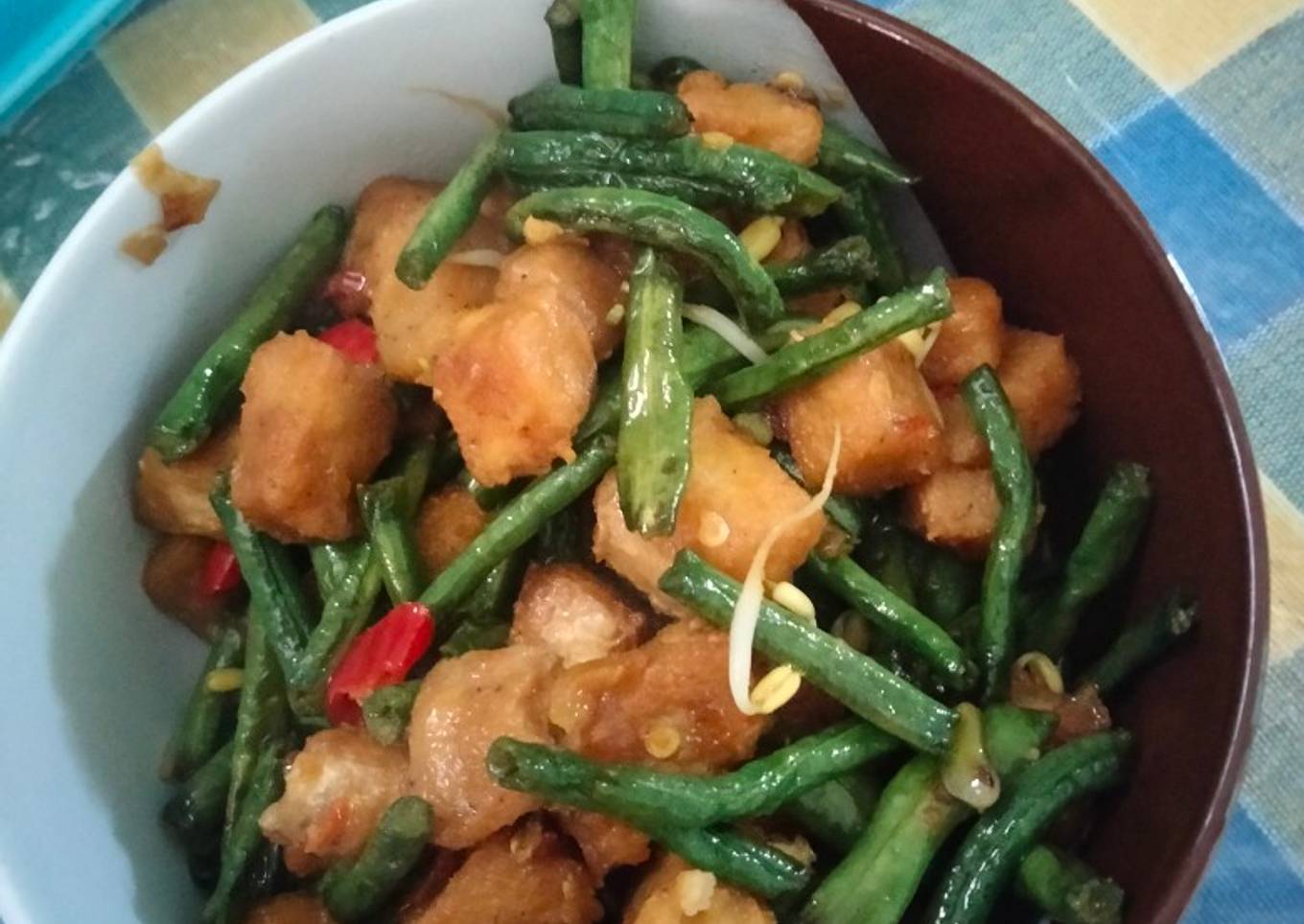 Tumis kacang panjang tempe gembus
