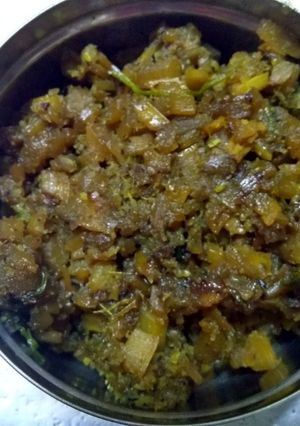 A picture of Banana stem stir fry.
