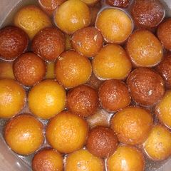 Gulab jamun A picture of Gulab jamun.