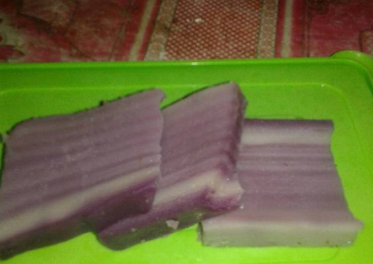 Kue lapis ubi ungu