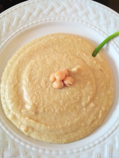 Una foto de Hummus casero👍🇵🇪