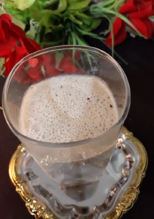 A picture of Banana and date shake.