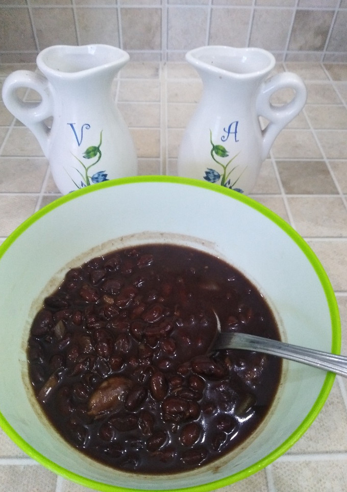 Una foto de Frijoles negros en potaje