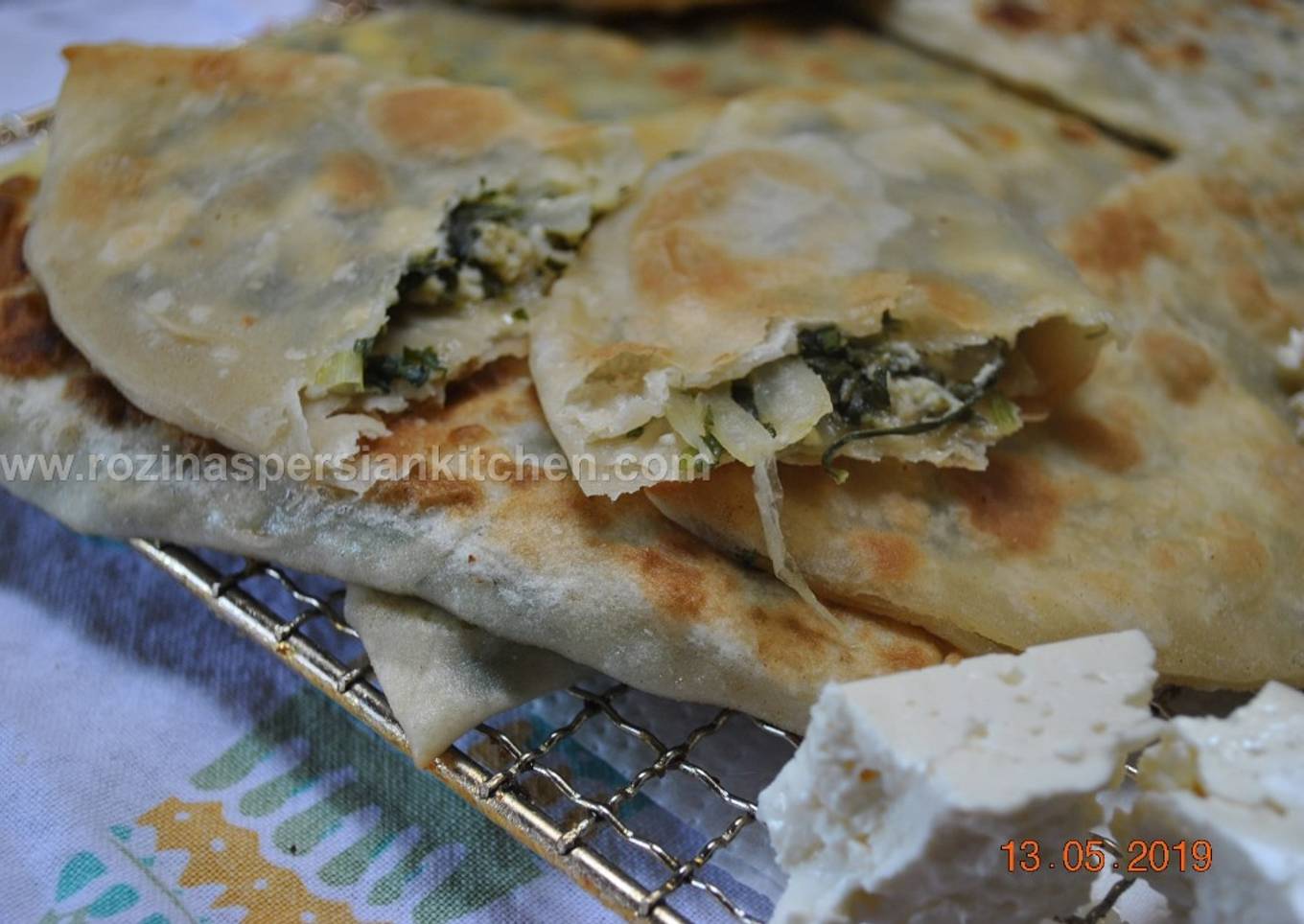 Stuffed Flat Naan Bread (Kelane/Bolani)نان کلانه