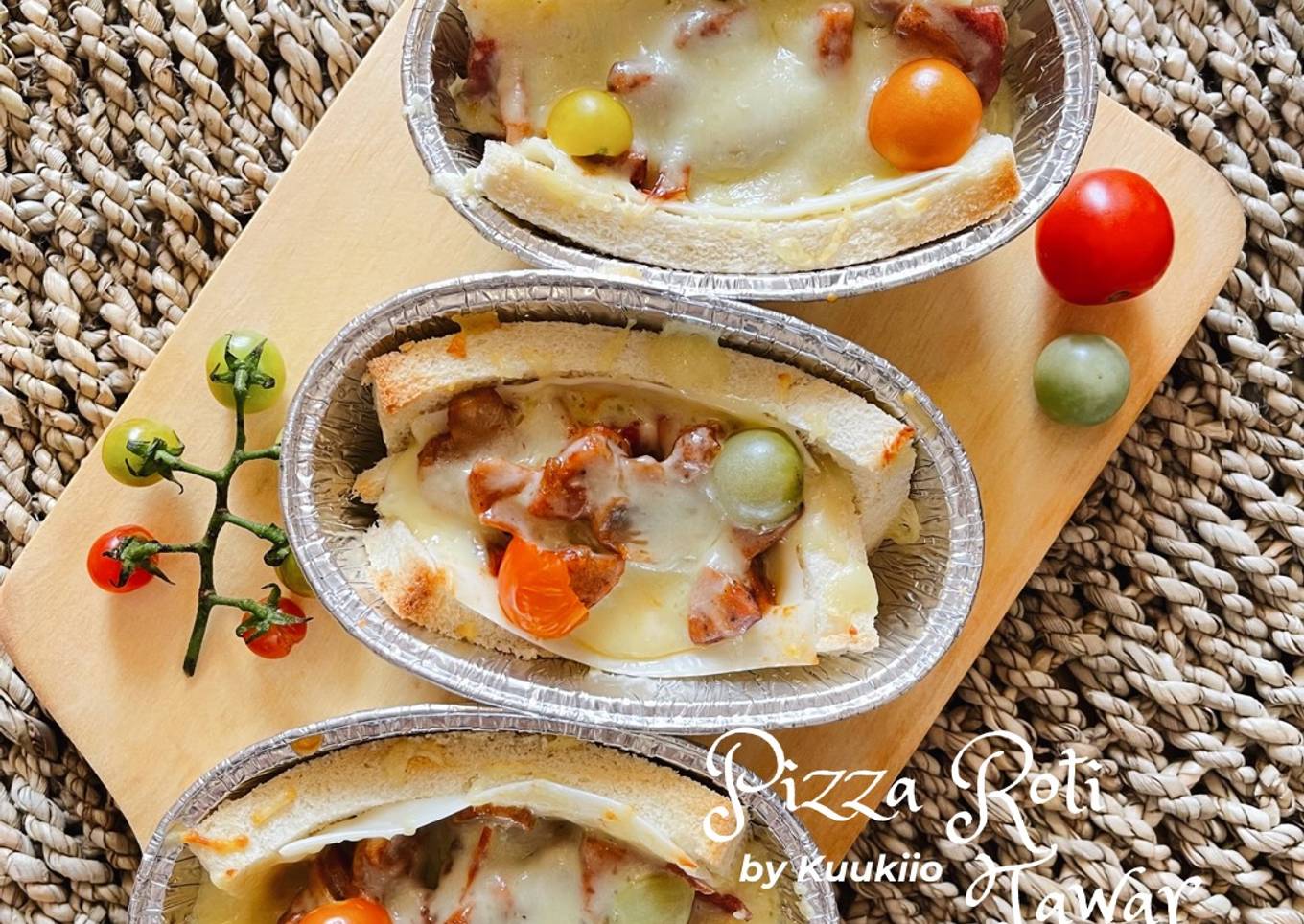 [Eps. 27] Pizza Roti Tawar with Homemade Sauce 🍕🍞🍅