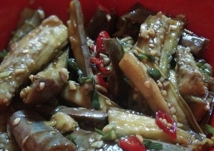 Gaji - namul (terong kukus)