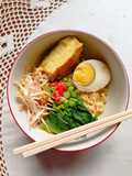 Mie Ramen Kearifan Lokal