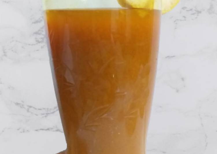 11. Honey Tumeric Lemonade