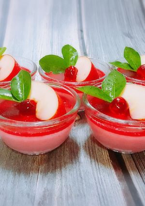 รูปของ Strawberry pudding