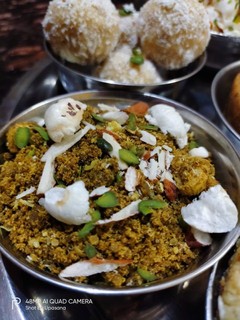 धनियां पंजीरी प्रसाद (Dhaniya panjiri prasad recipe in Hindi) रेसिपी मुख्य फोटो