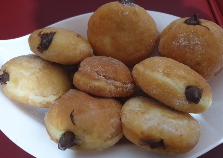 Bomboloni cokelat lumer