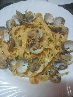 Una foto de Pasta con chorizo y berberechos
