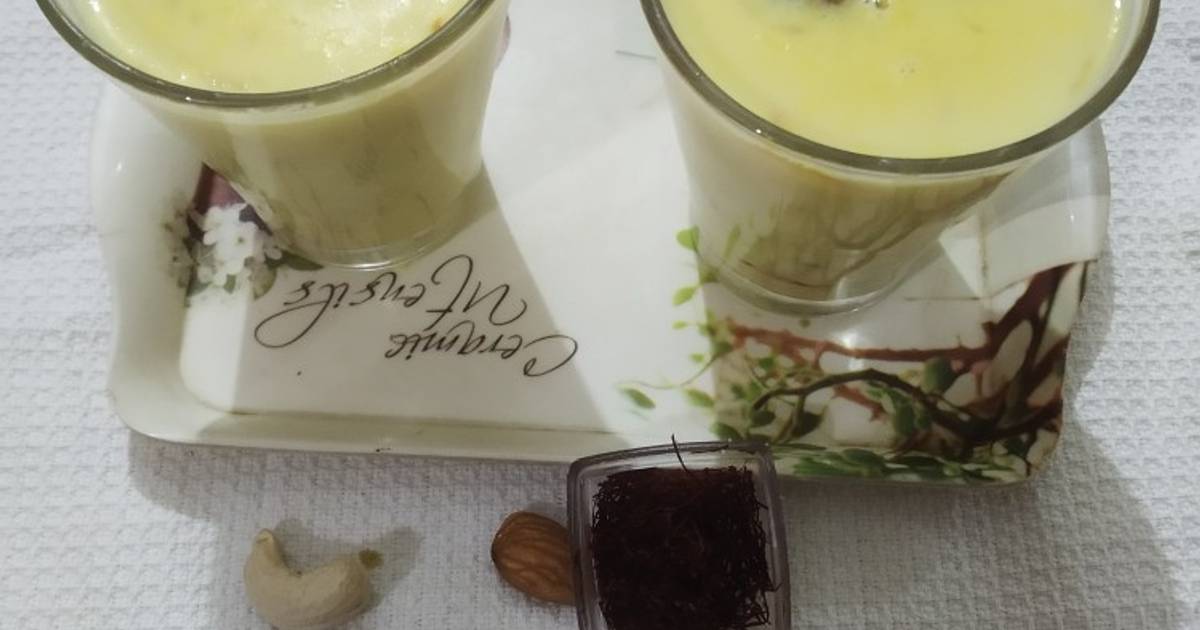 Winter delicacy kesar dry fruit milk Recipe by Kavita Kapoormehrotra
