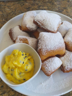 A picture of Beignets.