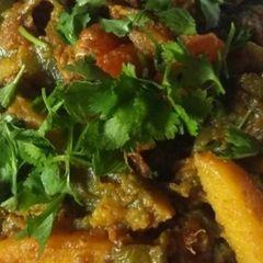 A picture of Sim aloo  chingri(dry flat beans potato and prawns).