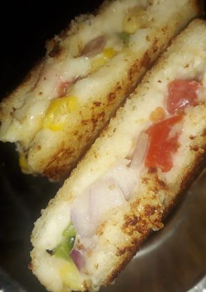 A picture of Cheese sandwich.