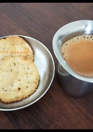 A picture of Jeera Puri - Krispy Tea time snack.
