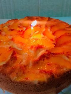 عکسی از دستور کیک برگردان شلیل با مغز گردو