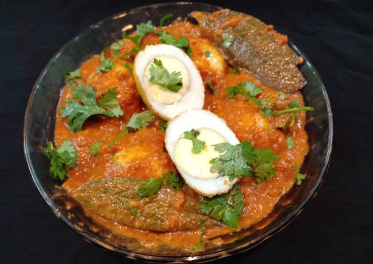 Simple Way to Prepare Quick Masala Egg Curry