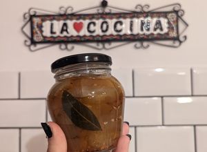 Una foto de Berenjenas en escabeche 🍆
