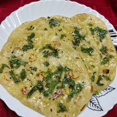 A picture of Garlic Butter Kulcha.