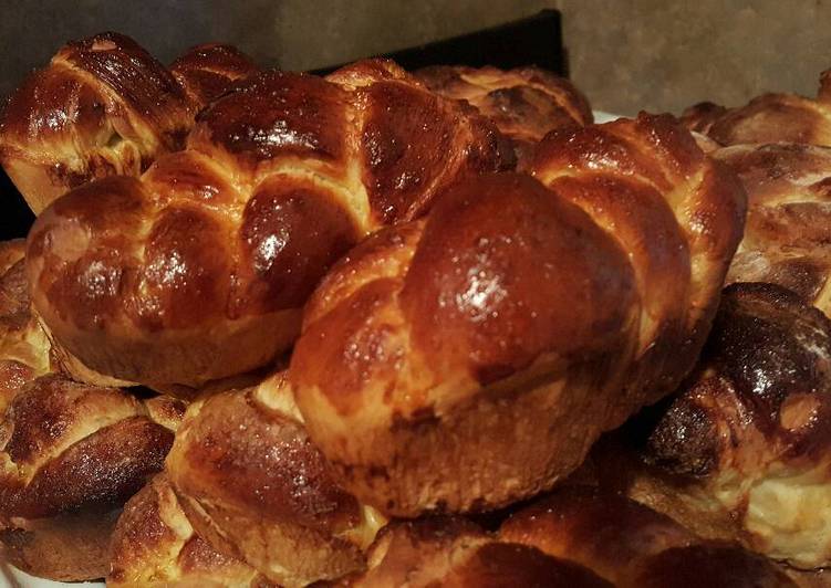 Step-by-Step Guide to Prepare Quick Challah/bread loaves