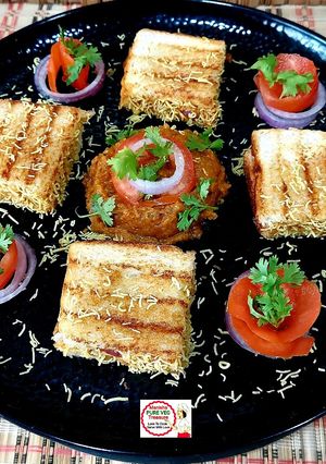 A picture of Mumbai Pavbhaji Grilled Sandwich.