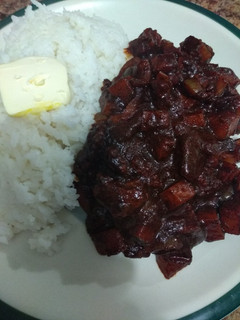 Una foto de Bistec con papa en mole