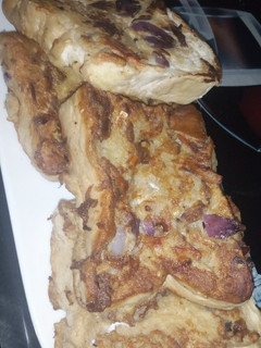 A picture of Bread and eggs.