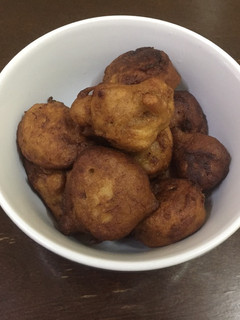 இனிப்பு கோதுமை போண்டா செய்முறை முக்கிய புகைப்படம்
