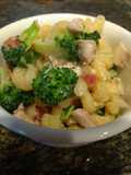 Grandma Kathy's broccoli-bacon pasta