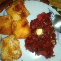 A picture of Beetroot Pav Bhaji.