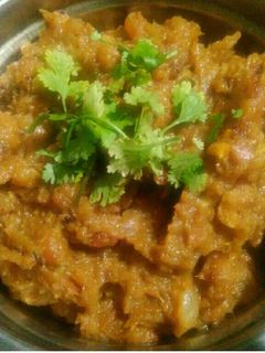 A picture of Shalgam Jaggery saag.