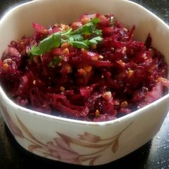 A picture of Beet koshimbir.