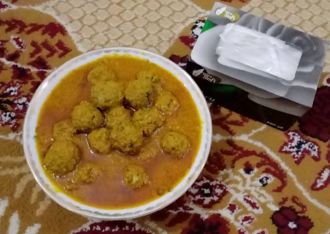 Simple kofta curry