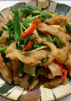 蒜苗炒牛筋 的食譜成品照片