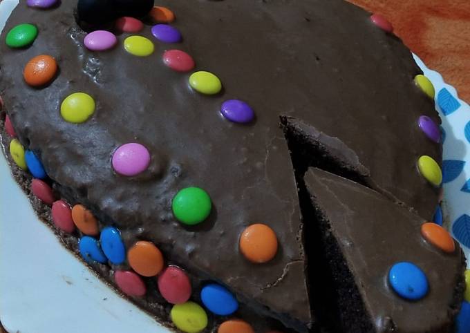 Vegan chocolate ganache cake - Krumb Kraft