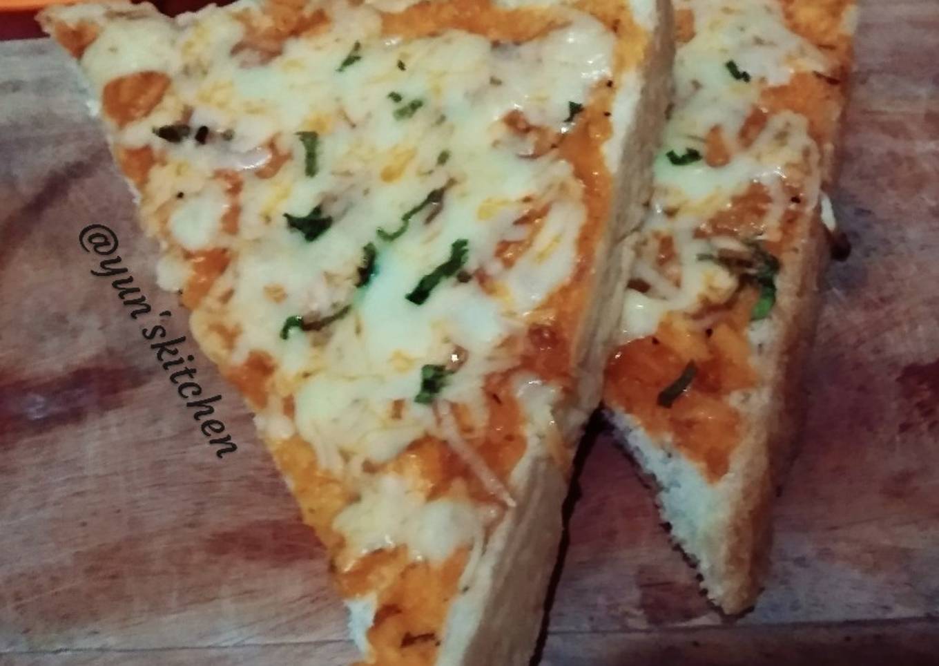 Pizza roti tawar simple