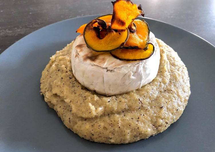 Steps to Make Veloce Polenta taragna filante con tomino e chips di zucca