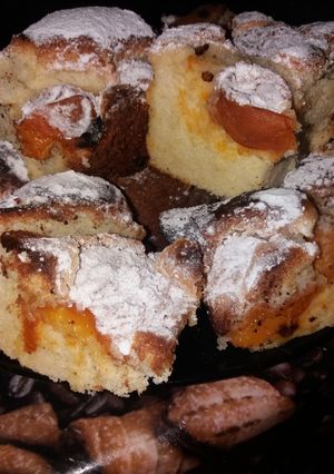 O poză a rețetei Pandișpan cu caise 😉🍰.