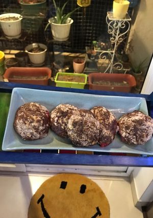 A picture of Red Velvet Crinkle Cookies.