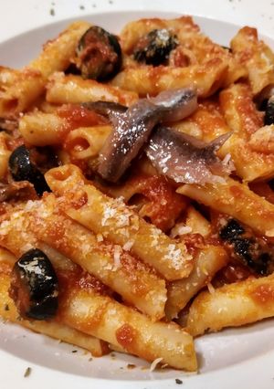 Foto principal de Macarrones a la puttanesca