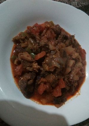 Une photo de Viande au four