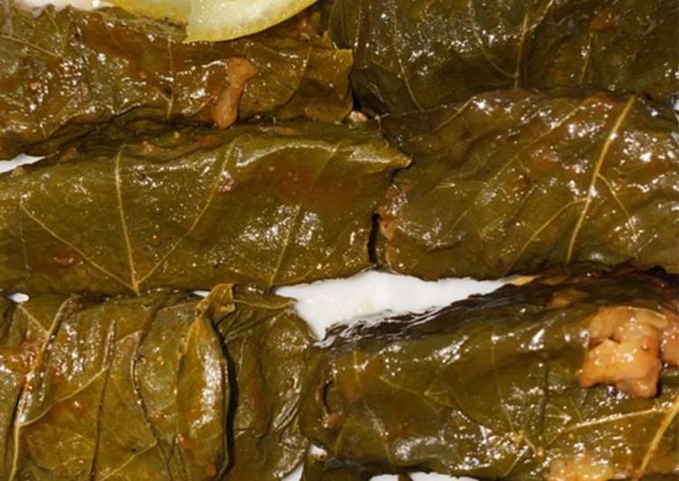 ورق عنب بدبس الرمان 🤤♥️