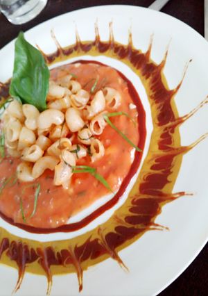 A picture of Macaroni in Neapolitan Sauce.