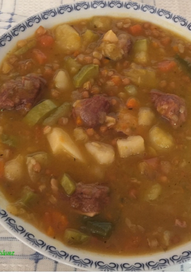 Una foto de Potaje PALMERO de Trigo y Verduras “Receta típica de la isla de La Palma”