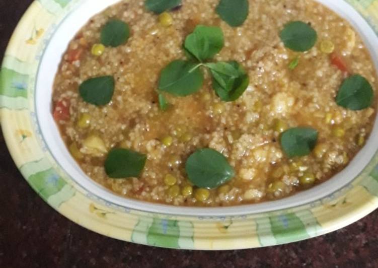 Step-by-Step Guide to Make Perfect Punjabi methi BAJREYE kchida #hera