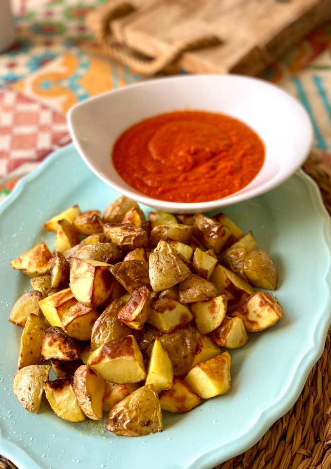 Una foto de Patatas bravas en 30 minutos