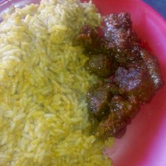 A picture of Jellof rice and pepper meat.