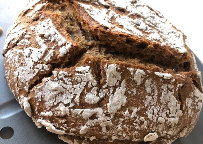 Ricetta Sourdough Bread with whole wheat flour Pane di segale con lievito  madre di Chef Pierangelo Prestigiacomo - Cookpad